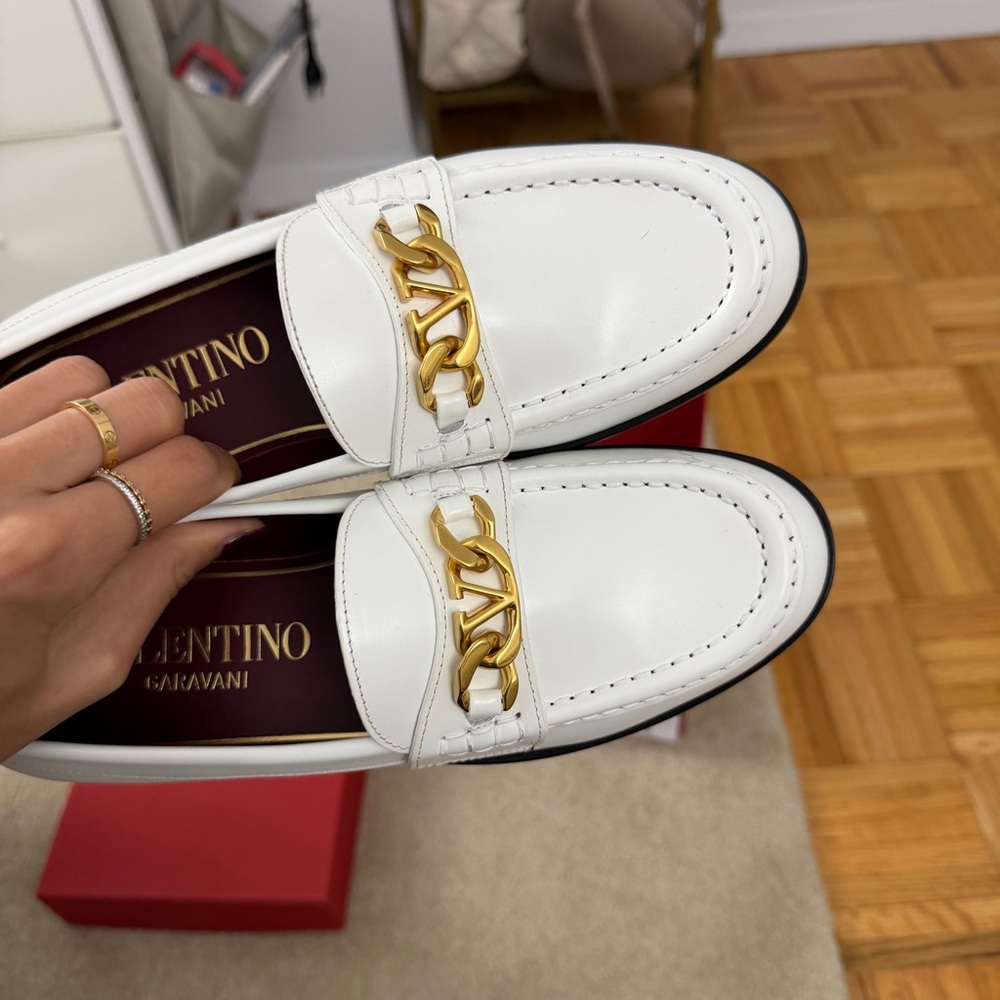 VALENTINO GARAVANI VLOGO embellished leather loafers